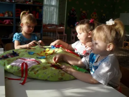 розвиваюча подушка
