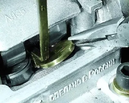 Регулювання зазорів в приводі клапанів ВАЗ 1111 ока (зазори приводі клапанів) Регулювання зазорів в приводі клапанів ВАЗ 1111 ока