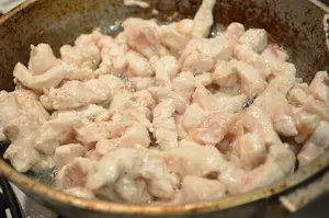 Рецепт випічка з листкового тіста пиріг з куркою і грибами (листкового) Рецепт випічка з листкового тіста пиріг з куркою і грибами
