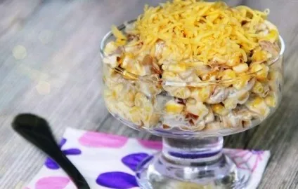Рецепт салатів з сиром і кукурудзою, секрети вибору інгредієнтів і (рецепти) Рецепт салатів з сиром і кукурудзою, секрети вибору інгредієнтів і