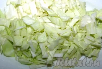 Рецепт капустяного супу - рецепт з фото (лавровий лист сіль перець) Рецепт капустяного супу - рецепт з фото