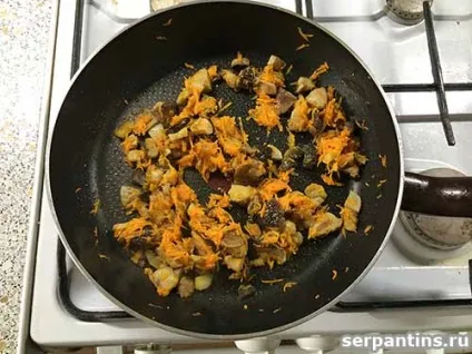 Салат з куркою, картоплею і грибами (салат) Салат з куркою, картоплею і грибами