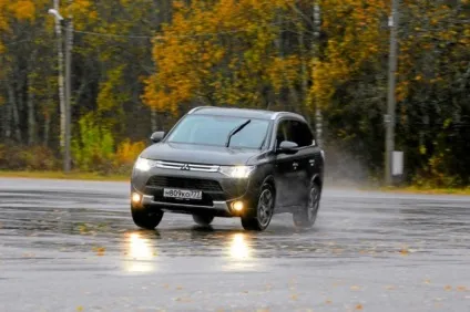 S-awc поліпшує керованість і безпеку авто фото і відео (трансмісія) S-awc поліпшує керованість і безпеку авто фото і відео