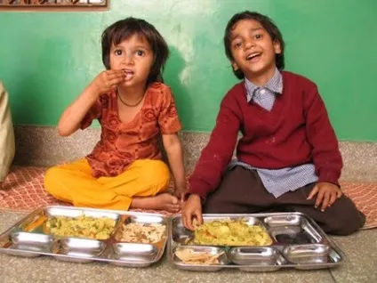 Шкільні обіди різних країн в проекті school lunch