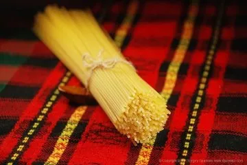 Спагеті з овочами - блюдо для сніданку з обсмажених овочів (сніданку) Спагеті з овочами - блюдо для сніданку з обсмажених овочів