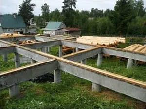 Стовпчастий фундамент з азбестових труб переваги і недоліки, розрахунки, технологія облаштування (фундамент) Стовпчастий фундамент з азбестових труб переваги і недоліки, розрахунки, технологія облаштування