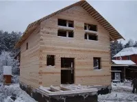 Будівництво дерев'яних будинків (Наша бригада займається) Будівництво дерев'яних будинків