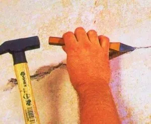 Сушимо стіни і боремося з цвіллю і тріщинами, село моя (допомога) Сушимо стіни і боремося з цвіллю і тріщинами, село моя