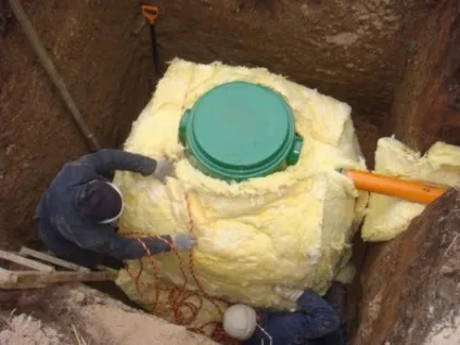 Як зробити зимовий водопровід на дачі з колодязя (Зимовий водопровід колодязя) Як зробити зимовий водопровід на дачі з колодязя