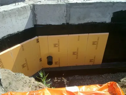 Як зробити утеплення цокольного поверху пінополістиролом самостійно (пінополістиролом) Як зробити утеплення цокольного поверху пінополістиролом самостійно
