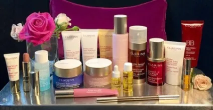 Тональний крем clarins skin illusion - і - teint haute tenue, зволожуючий з тональним ефектом, (illusion) Тональний крем clarins skin illusion - і - teint haute tenue, зволожуючий з тональним ефектом,