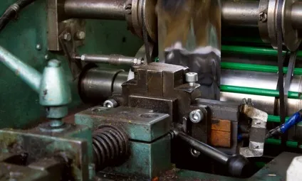 Те! - made in tomsk як роблять олівці з сибірського кедра (кедра) Те! - made in tomsk як роблять олівці з сибірського кедра
