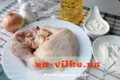 Тушкована курка в сметанному соусі на сковороді - рецепт з фото (курка) Тушкована курка в сметанному соусі на сковороді - рецепт з фото