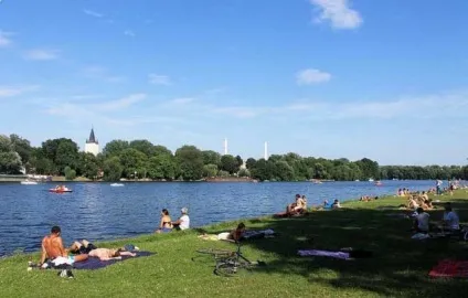 Трептов парк в Берліні (treptower park) - меморіал і зелена зона (park) Трептов парк в Берліні (treptower park) - меморіал і зелена зона