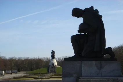 Трептов-парк опис, фото і відео (Трептов-парк) Трептов-парк опис, фото і відео