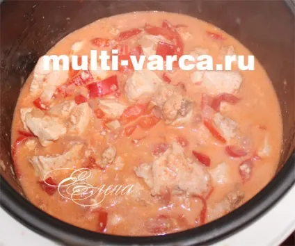 Тушкована курка з помідорами в мультиварці (помідорами) Тушкована курка з помідорами в мультиварці