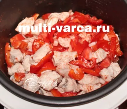 Тушкована курка з помідорами в мультиварці (в мультиварці) Тушкована курка з помідорами в мультиварці