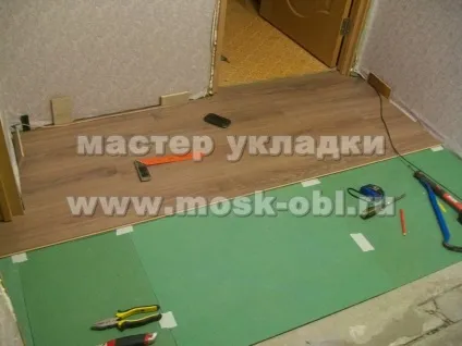 Укладання ламінату в пана образному коридорі (укладання) Укладання ламінату в пана образному коридорі