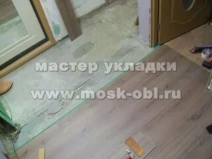 Укладання ламінату в пана образному коридорі (ламінату) Укладання ламінату в пана образному коридорі