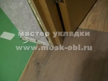 Укладання ламінату в пана образному коридорі (укладання ламінату в коридорі рубльовської шосе) Укладання ламінату в пана образному коридорі