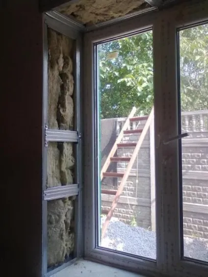 Пристрій укосів з гіпсокартону - технологія монтажу своїми руками, способи (пристрій) Пристрій укосів з гіпсокартону - технологія монтажу своїми руками, способи