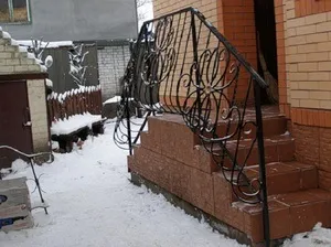 Вибір вхідних сходів в приватний будинок; варіанти створення своїми руками і фото конструкції (фото) Вибір вхідних сходів в приватний будинок; варіанти створення своїми руками і фото конструкції