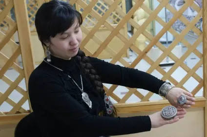 Як створюються традиційні казахські ювелірні прикраси (фото) (казахські) Як створюються традиційні казахські ювелірні прикраси (фото)