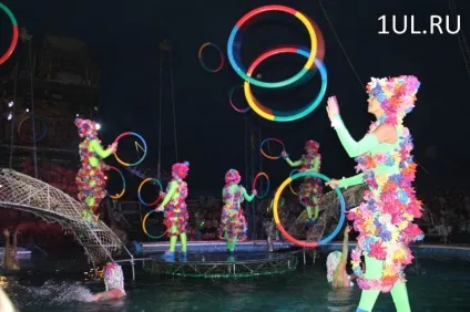 Вперше ульяновци можуть побачити циркове шоу на воді «aqua-show» (aqua-show) Вперше ульяновци можуть побачити циркове шоу на воді «aqua-show»