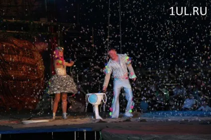 Вперше ульяновци можуть побачити циркове шоу на воді «aqua-show» (ульяновск) Вперше ульяновци можуть побачити циркове шоу на воді «aqua-show»