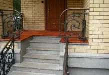 Вхідні сходи в приватному будинку фото при вході в будівлю, парадну як зробити своїми руками, (будинку) Вхідні сходи в приватному будинку фото при вході в будівлю, парадну як зробити своїми руками,