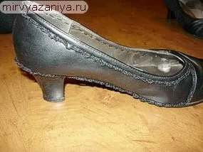 В'язана взуття