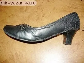 В'язана взуття