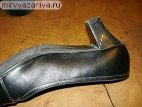 В'язана взуття