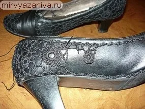 В'язана взуття