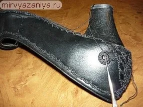 В'язана взуття
