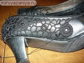 В'язана взуття