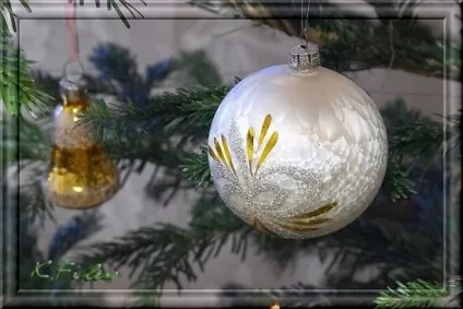 Я тебе не придумала - вірші і прозаУкаіни (
якщо пам'ять зберігає) Я тебе не придумала - вірші і прозаУкаіни