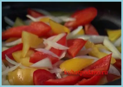 Смажені огірки з м'ясом, овочами і рисом, їсти подано! Кулінарний блог (огірки) Смажені огірки з м'ясом, овочами і рисом, їсти подано! кулінарний блог