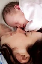 Як заспокоїти плаче немовля за 2 хвилини - Харві, короп, кольки, сповивання, білий, шум