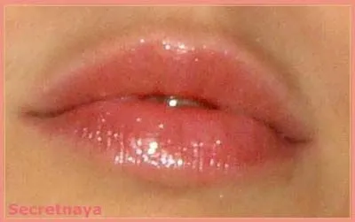 Бальзам для губ nivea - натуральний обсяг - відгуки (массмаркет) Бальзам для губ nivea - натуральний обсяг - відгуки