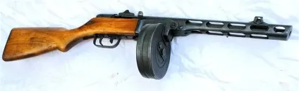 Автомат другої світової війни ППШ 41 (пістолет-кулемет Шпагіна) унікальні фотографії та огляд (другий) Автомат другої світової війни ППШ 41 (пістолет-кулемет Шпагіна) унікальні фотографії та огляд