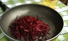 Борщ «дитячий» як в дитячому садку! (Разом тушкованим буряком кінці) Борщ «дитячий» як в дитячому садку!