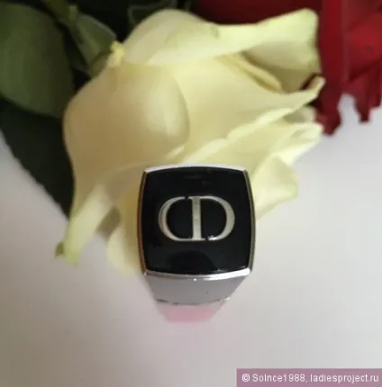 Блиск-догляд для губ dior rouge brillant (відтінок № 688 hollywood) - відгуки, фото і ціна (rouge) Блиск-догляд для губ dior rouge brillant (відтінок № 688 hollywood) - відгуки, фото і ціна