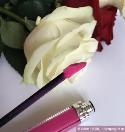 Блиск-догляд для губ dior rouge brillant (відтінок № 688 hollywood) - відгуки, фото і ціна (dior) Блиск-догляд для губ dior rouge brillant (відтінок № 688 hollywood) - відгуки, фото і ціна