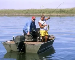 Що потрібно для нічної риболовлі »