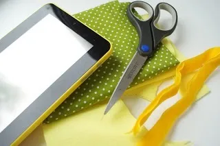 Чохли для телефонів, планшетів і нетбуків своїми руками 10 універсальних ідей (чохли) Чохли для телефонів, планшетів і нетбуків своїми руками 10 універсальних ідей