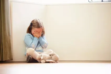 Що робити, якщо дитина боїться залишатися вдома один (публікації про здоров'я) Що робити, якщо дитина боїться залишатися вдома один