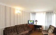 Кольорове маркування резисторів - таблиця і програма онлайн-калькулятора для визначення