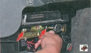 Електронний блок керування двигуном (ЕБУ, або контролер) на автомобілі лада пріора ваз 2170 (контролер) Електронний блок керування двигуном (ЕБУ, або контролер) на автомобілі лада пріора ВАЗ 2170