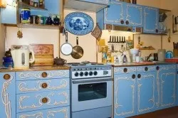 Як оновити кухонний гарнітур своїми руками різні методи і способи (відео) (гарнітур) Як оновити кухонний гарнітур своїми руками різні методи і способи (відео)